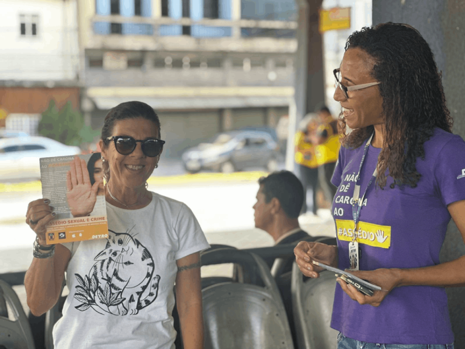 Campanha ‘Não Dê Carona ao Assédio’ chega a Terminal de Itaguaí 